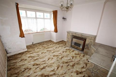 2 bedroom end of terrace house for sale, Croft Road, Clacton on Sea