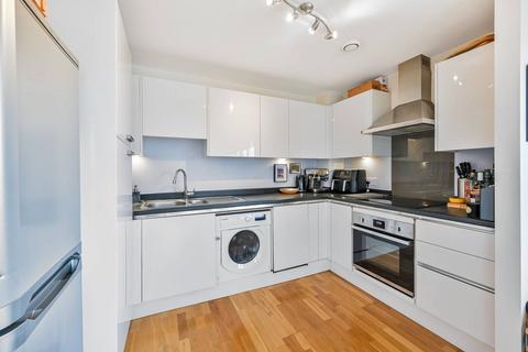 2 bedroom flat for sale, Hargood House, Greenwich, London, SE10