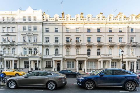 3 bedroom flat for sale, Queens Gate Terrace, South Kensington, London, SW7