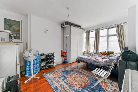 65 Foxley Road, Thornton Heath, CR7 7DX