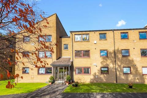 2 bedroom flat to rent, Clark Place, Trinity, Edinburgh, EH5