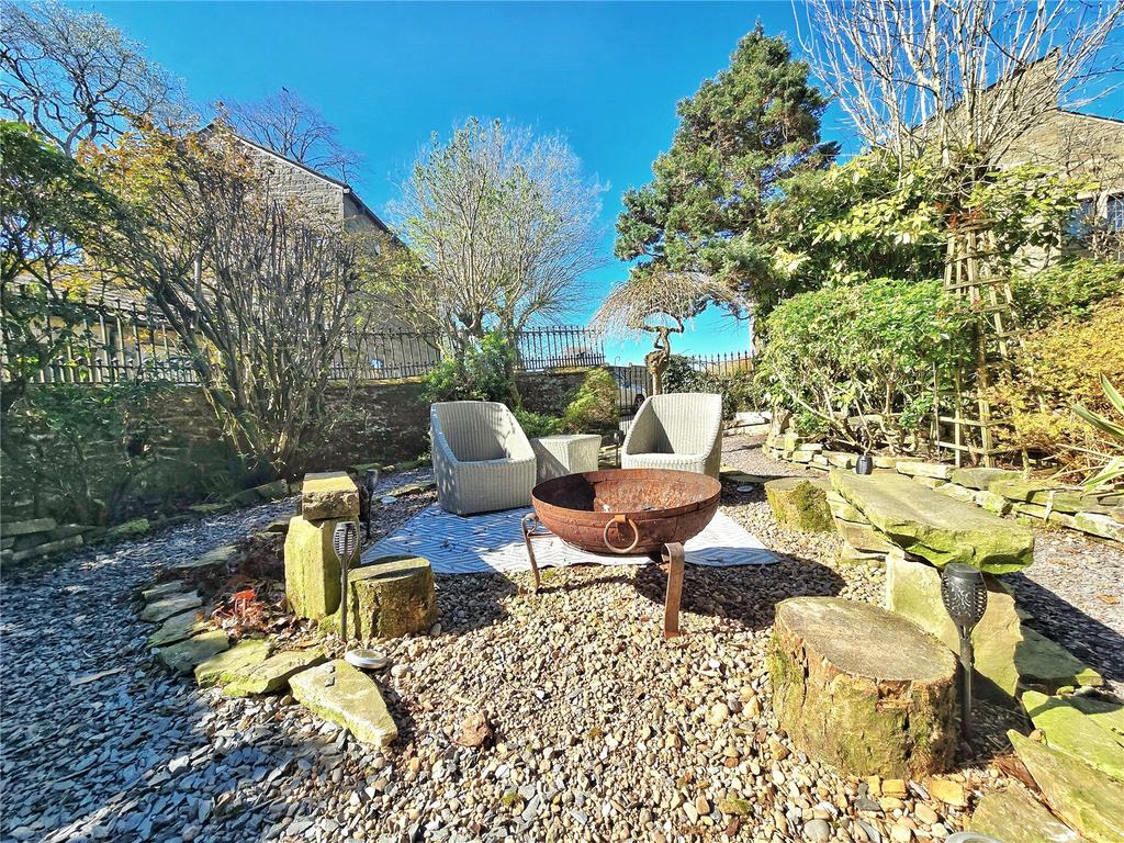 Rear Gardens