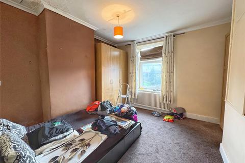 2 bedroom terraced house for sale, Thorn Bank, Bacup, Rossendale, OL13