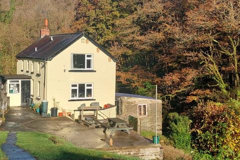 2 bedroom detached house for sale, Cynwyl Road, Carmarthen, SA33