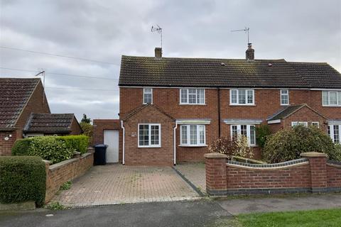 3 bedroom semi-detached house for sale, Westfield Avenue, Deanshanger, Milton Keynes