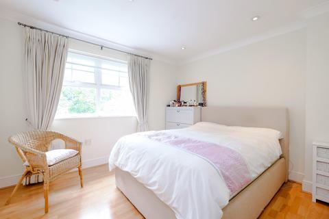 1 bedroom flat to rent, Kings Road, Richmond