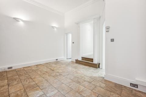 Studio to rent, 2 Mandeville Place, Marylebone, London