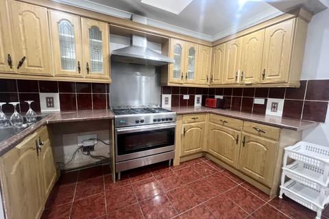 3 bedroom house for sale, Rosslyn Road, Barking IG11