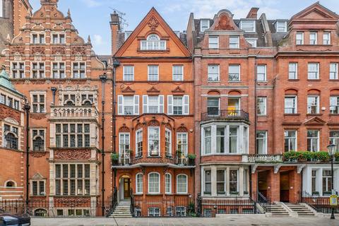 Cadogan Square, Knightsbridge