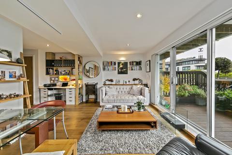 Regatta Point, 38 Kew Bridge Road, Brentford, Middlesex