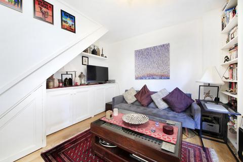 1 bedroom maisonette to rent, Clapham Common North Side, Clapham, London