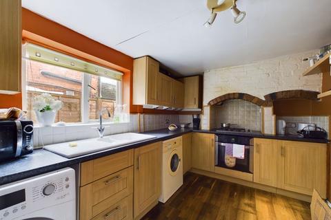 2 bedroom terraced house for sale, Lower Street, Tettenhall, Wolverhampton