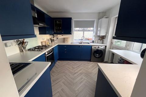 2 Ancaster Avenue, Grimsby, DN33 3LJ