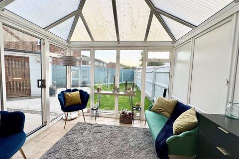 2 Ancaster Avenue, Grimsby, DN33 3LJ