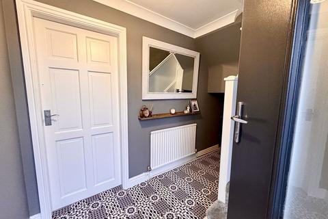 2 Ancaster Avenue, Grimsby, DN33 3LJ