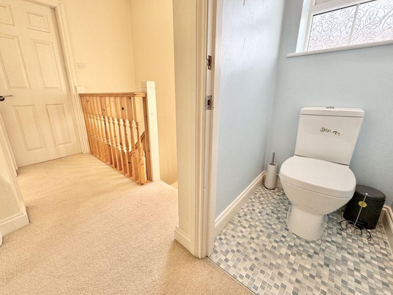 Upstairs WC/Landing