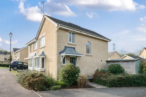 3 bedroom semi-detached house for sale, Sutherland Crescent, Chippenham SN14