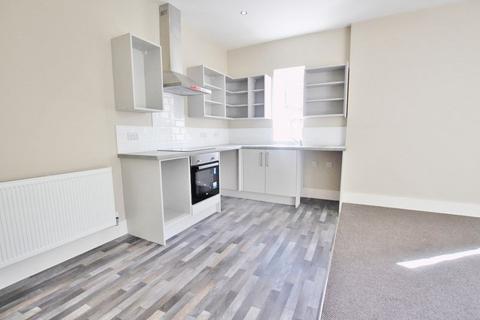 2 bedroom flat to rent, Abbey Road, Grimsby DN32