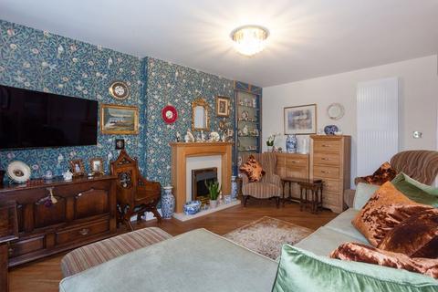 10 Silver Close, Biddulph, Stoke-on-trent, ST8 6JR