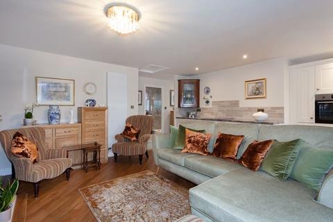 10 Silver Close, Biddulph, Stoke-on-trent, ST8 6JR