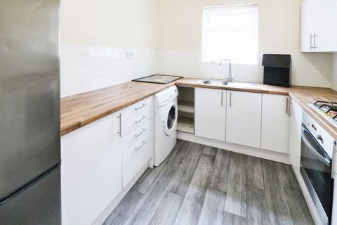 3 bedroom apartment to rent, Cottingham Road, Hull