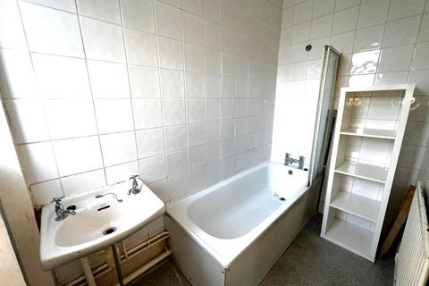 104 Launcelot Road, Bromley, BR1 5DZ