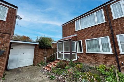 4 bedroom semi-detached house for sale, Moor End Lane, Dunstable