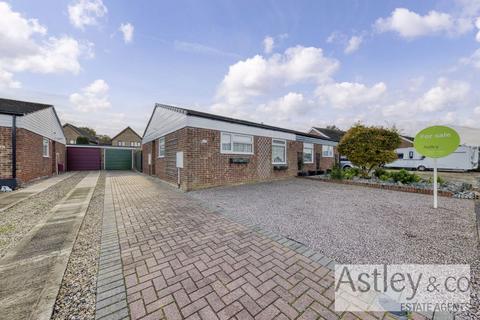 2 bedroom semi-detached bungalow for sale, Cere Road, Sprowston, Norwich