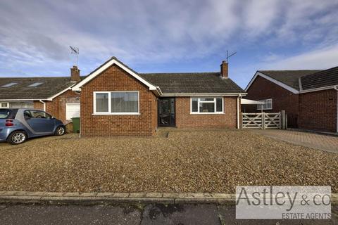 4 bedroom detached bungalow for sale, Lindsay Road, Sprowston, Norwich, NR7