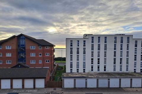 1 bedroom apartment for sale, Hometide House, Lee-On-The-Solent, PO13