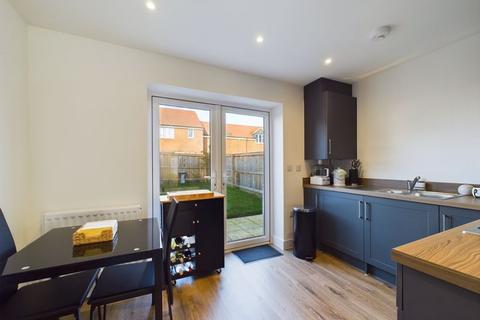 2 bedroom end of terrace house for sale, Lavender Lane , Somerton