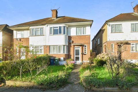 2 bedroom maisonette for sale, Imperial Close, Harrow