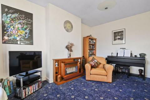 2 bedroom maisonette for sale, Imperial Close, Harrow