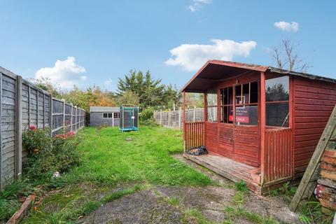 180 The Heights, Northolt, UB5 4BU