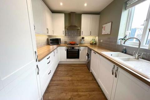 80 Arlington Drive, Carshalton, SM5 2EX