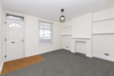 2 bedroom terraced house to rent, Leslie Grove, East Croydon