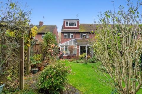 4 bedroom terraced house for sale, St. Peters Close, Rickmansworth WD3