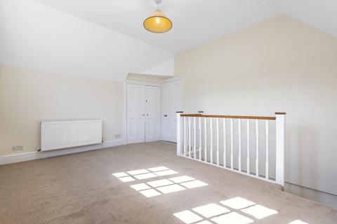 1 bedroom apartment to rent, Rodway Road Putney Heath SW15