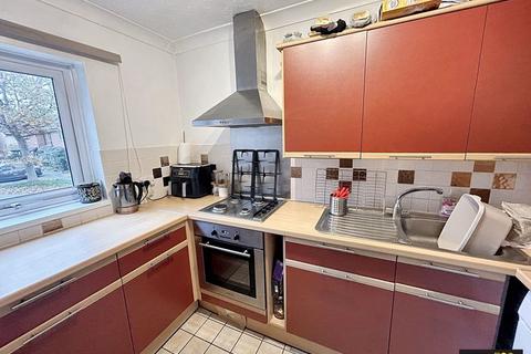 2 bedroom terraced house for sale, MEADOW VIEW ROAD, BROADWEY, WEYMOUTH