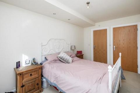 2 bedroom apartment to rent, Lynmouth House, Welland Road, Hilton