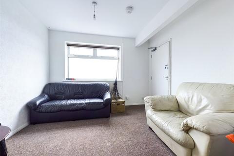 5 bedroom maisonette to rent, Wolverstone Drive, Brighton, BN1