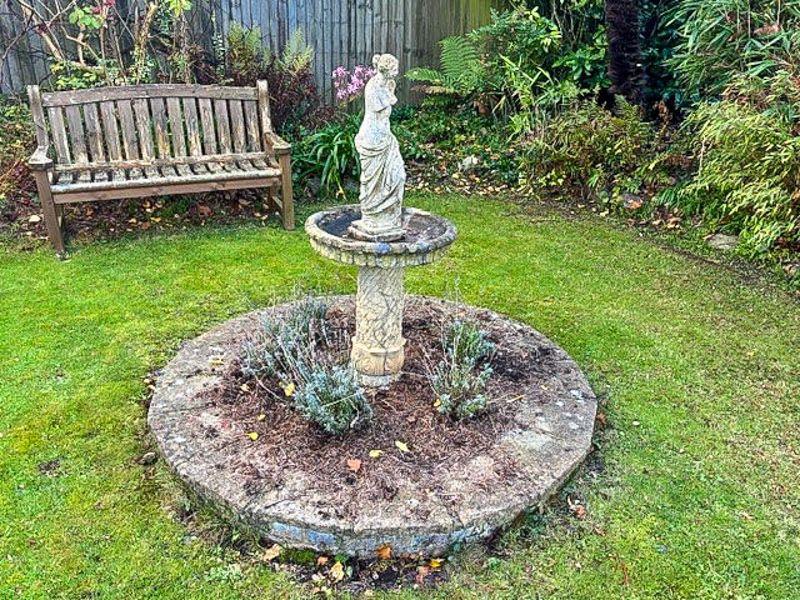 Garden Feature