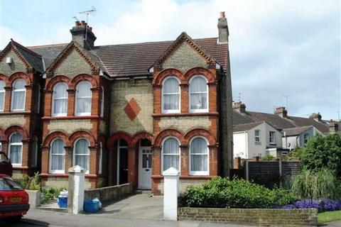 1 bedroom ground floor flat to rent, Nelson Road, Gillingham