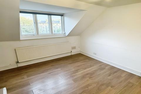 1 bedroom apartment to rent, Grange Park, Ealing, W5