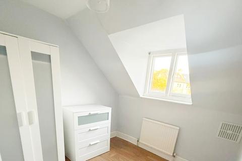 1 bedroom apartment to rent, Grange Park, Ealing, W5