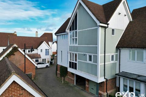 2 bedroom semi-detached house for sale, Edgar Close, West Malling ME19