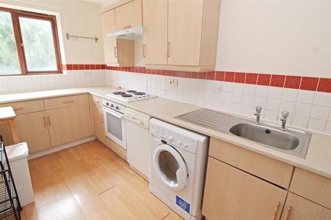 2 bedroom apartment to rent, Columbia Place, Campbell Park, Central Milton Keynes, MK9 4AF