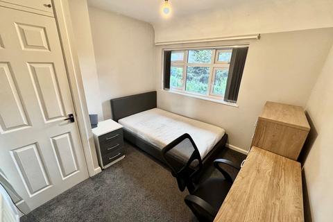 1 bedroom in a house share to rent, Woodside Road, NG9