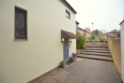 3 bedroom terraced house for sale, Fidler Place, Bushey