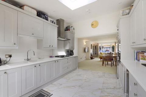 36 Forest Road, Paddock Wood, Tonbridge, TN12 6JU